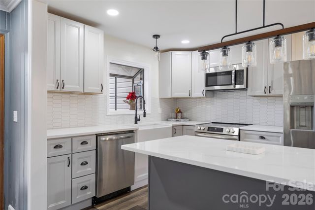 203 Ewing Drive, Belmont, NC 28012