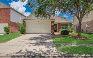 5822 Kenwood Drive, Missouri City, TX 77459