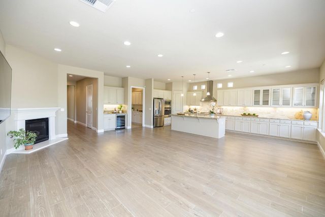 2234 Via Vita, Oakdale, CA 95361