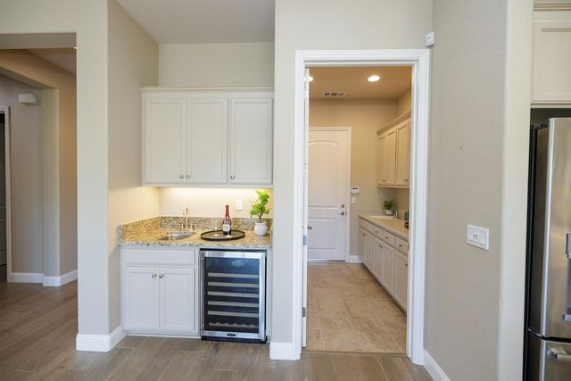 2234 Via Vita, Oakdale, CA 95361