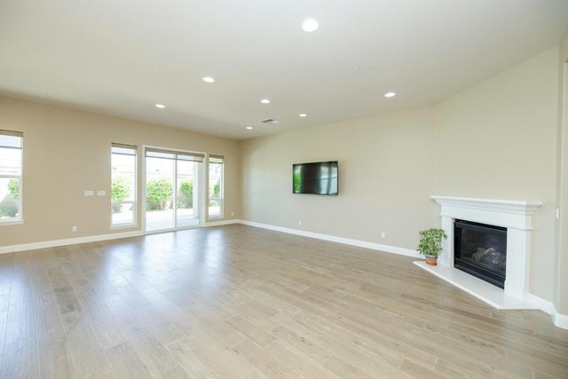 2234 Via Vita, Oakdale, CA 95361