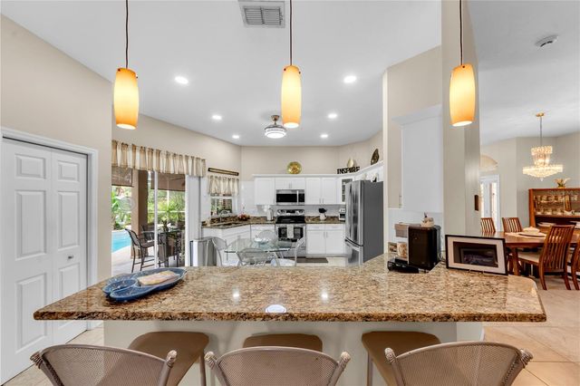 7816 MARIGOLD AVENUE, Tampa, FL 33614