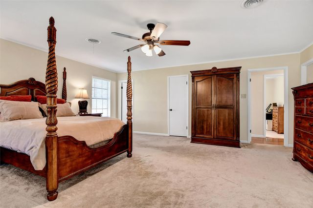 27160 State Highway 56, Whitesboro, TX 76273