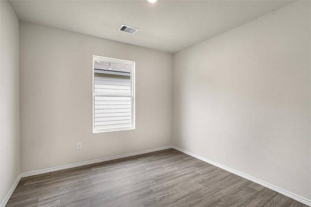 881 Road 590114, Cleveland, TX 77327
