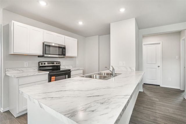 881 Road 590114, Cleveland, TX 77327
