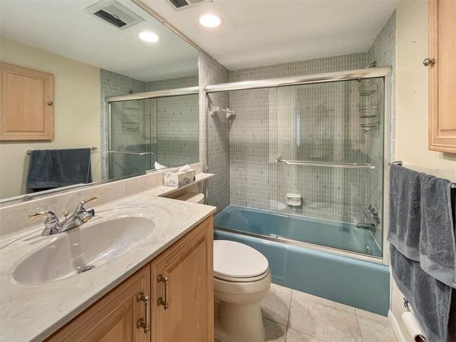 3806 GULF OF MEXICO DRIVE C304, Longboat Key, FL 34228