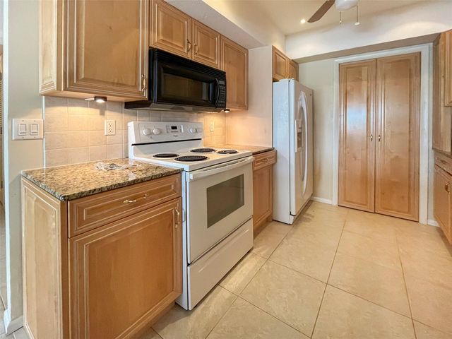 3806 GULF OF MEXICO DRIVE C304, Longboat Key, FL 34228