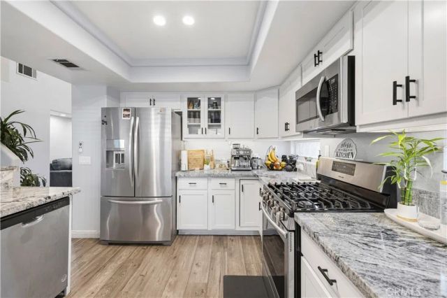 37502 Park Forest Court, Palmdale, CA 93552