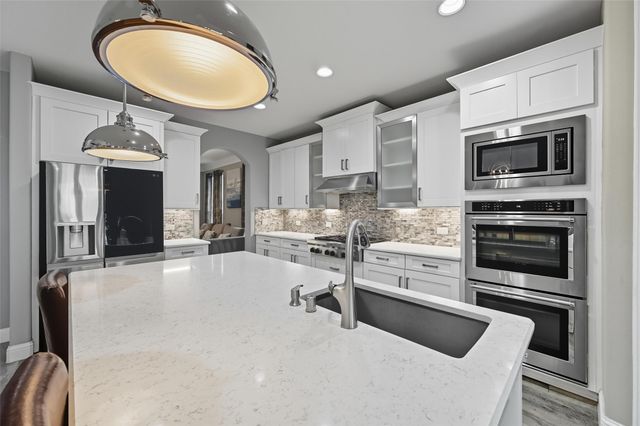 2413 Barton Creek Boulevard, The Colony, TX 75056