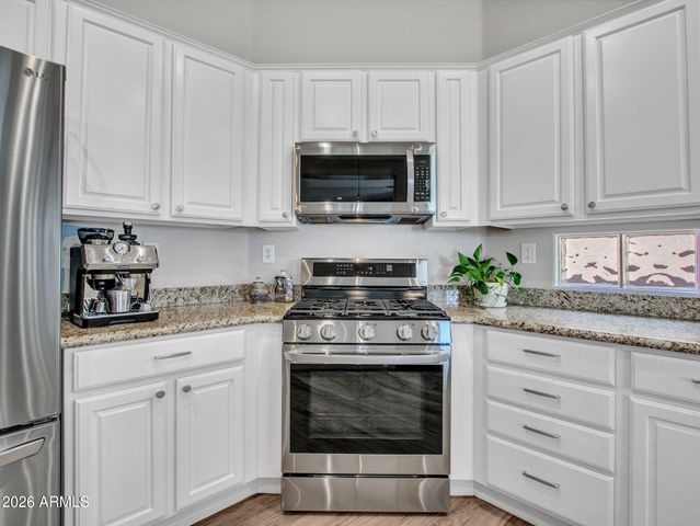 41207 N LYTHAM Court, Anthem, AZ 85086