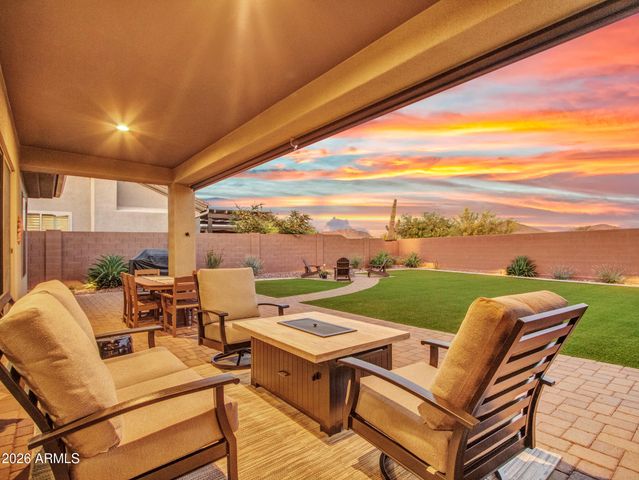 41207 N LYTHAM Court, Anthem, AZ 85086