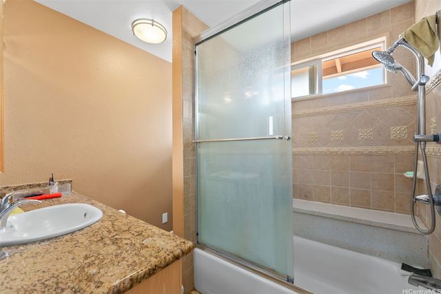 91-1047 Huluhulu Street, Ewa Beach, HI 96706