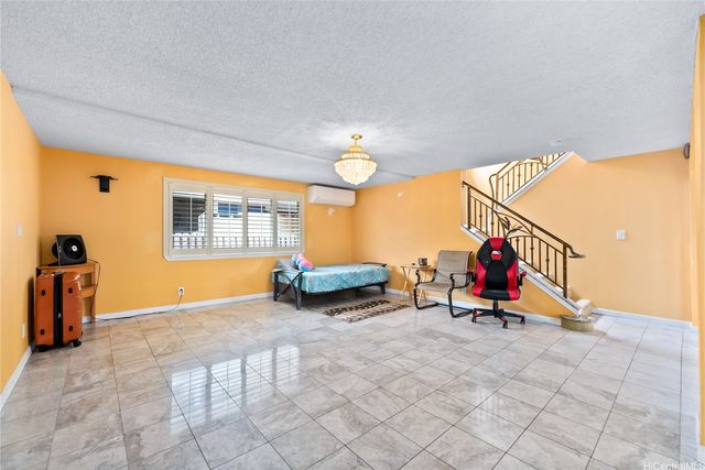 91-1047 Huluhulu Street, Ewa Beach, HI 96706