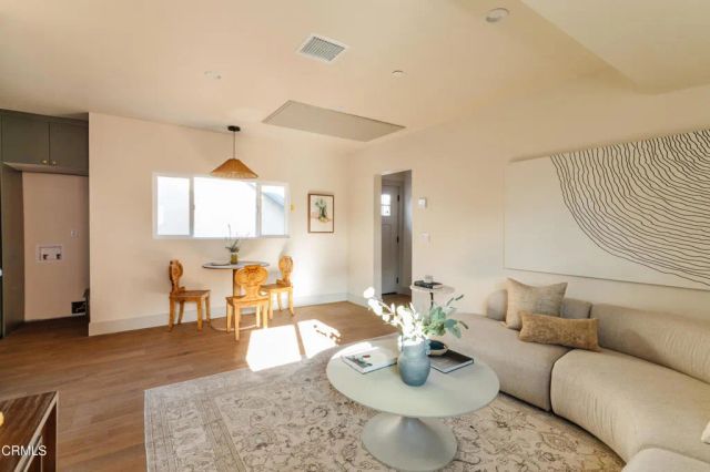 2612 Marathon Street, Los Angeles, CA 90026