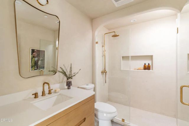 2612 Marathon Street, Los Angeles, CA 90026