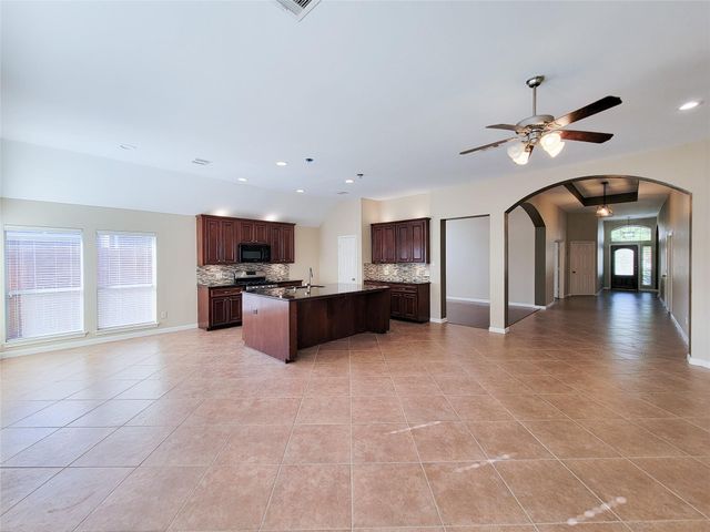 9514 Garnet Falls Lane, Humble, TX 77396