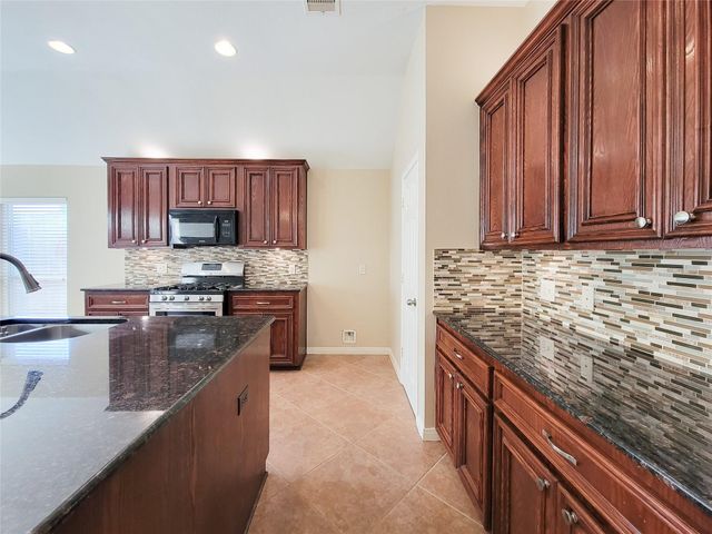 9514 Garnet Falls Lane, Humble, TX 77396