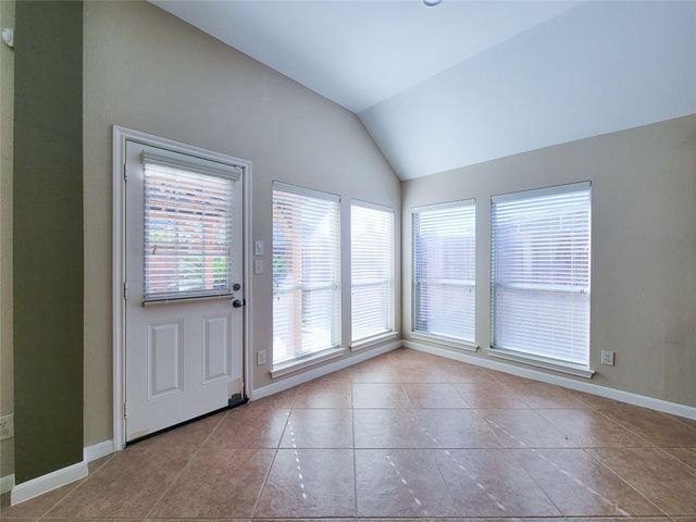 9514 Garnet Falls Lane, Humble, TX 77396