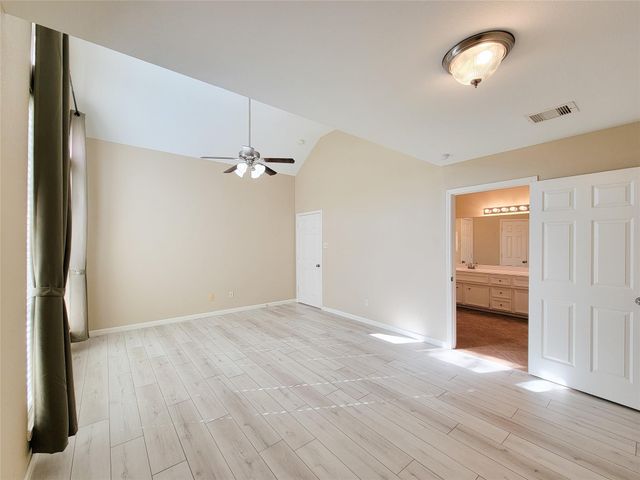 9514 Garnet Falls Lane, Humble, TX 77396