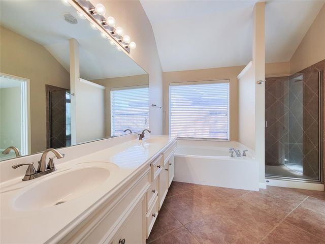 9514 Garnet Falls Lane, Humble, TX 77396