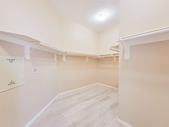 9514 Garnet Falls Lane, Humble, TX 77396