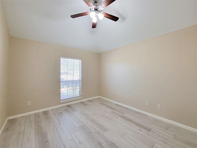 9514 Garnet Falls Lane, Humble, TX 77396