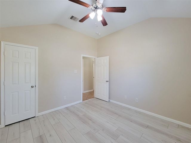 9514 Garnet Falls Lane, Humble, TX 77396