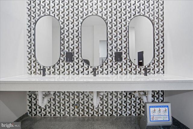 1009 CHAMPLAIN CT, Trappe, MD 21673