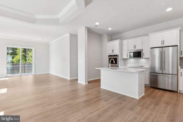 1009 CHAMPLAIN CT, Trappe, MD 21673