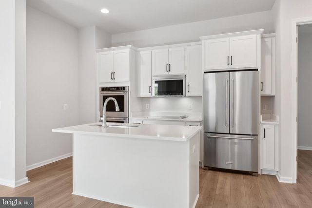 1009 CHAMPLAIN CT, Trappe, MD 21673