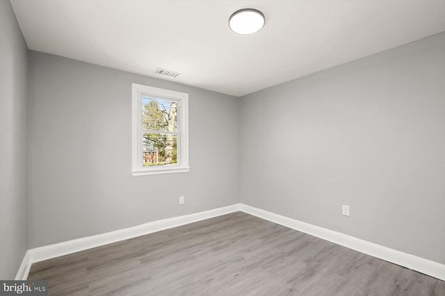 750 CHARING CROSS RD, Baltimore, MD 21229