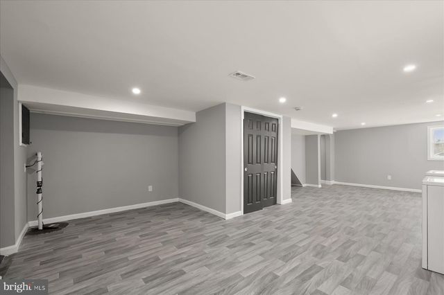 750 CHARING CROSS RD, Baltimore, MD 21229