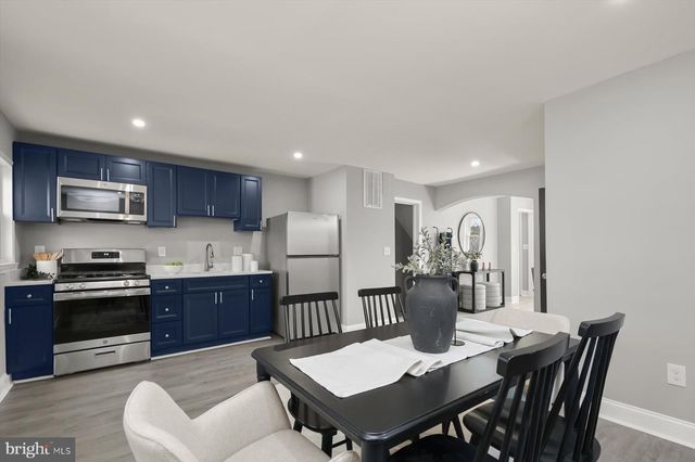 750 CHARING CROSS RD, Baltimore, MD 21229