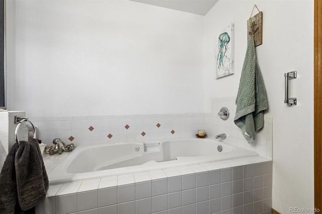 1200 Arapahoe Avenue, Berthoud, CO 80513