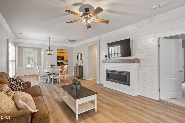527 Tomkins Loop, Cary, NC 27519