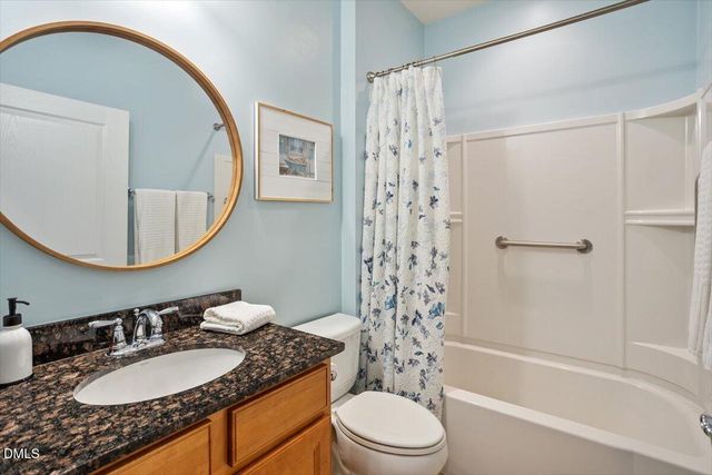 527 Tomkins Loop, Cary, NC 27519