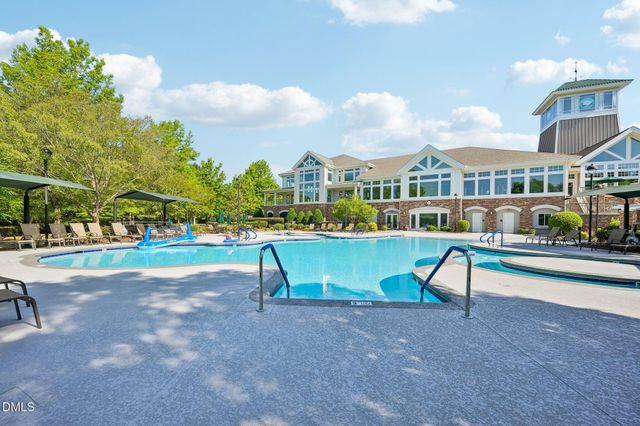 527 Tomkins Loop, Cary, NC 27519