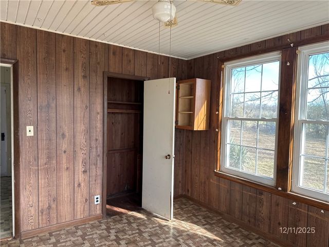 13434 Spring Creek Road, Belleville, AR 72824