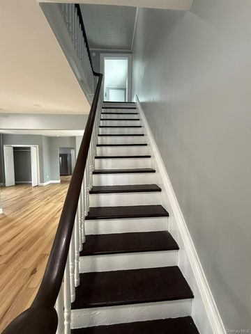 7 Mulberry Street, Middletown, NY 10940