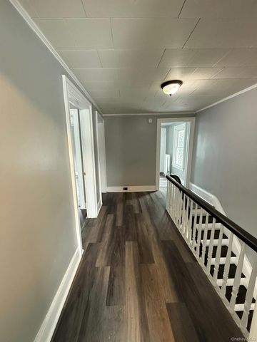 7 Mulberry Street, Middletown, NY 10940