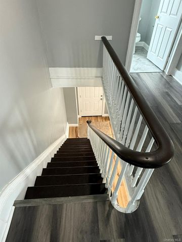 7 Mulberry Street, Middletown, NY 10940