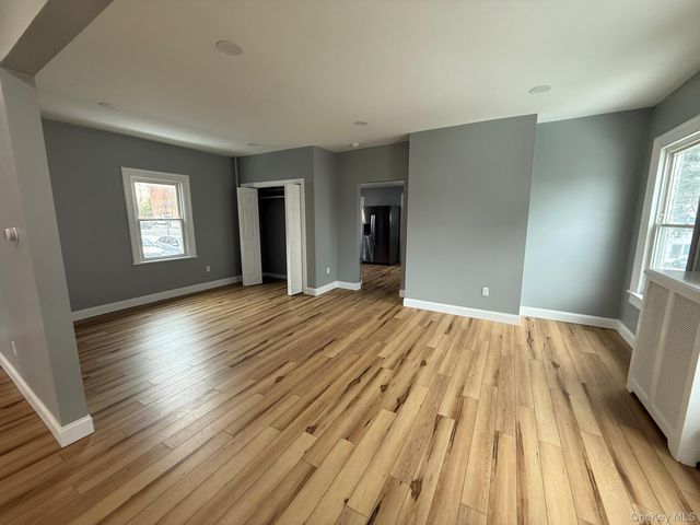 7 Mulberry Street, Middletown, NY 10940