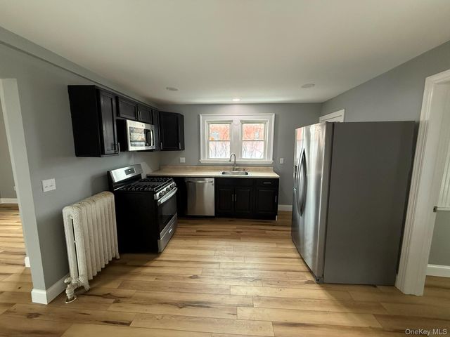 7 Mulberry Street, Middletown, NY 10940