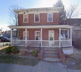 7 Mulberry Street, Middletown, NY 10940
