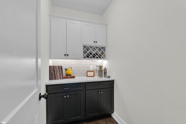 108 Greenridge Drive, Greenville, SC 29607