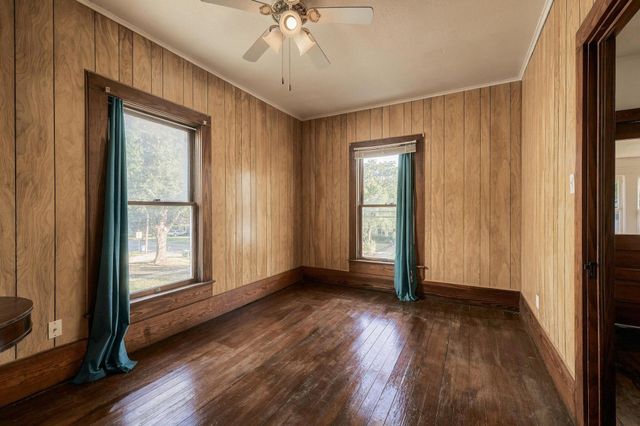 701 E Main Street, Whitesboro, TX 76273