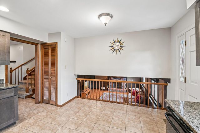 9618 Walnut Drive, Munster, IN 46321