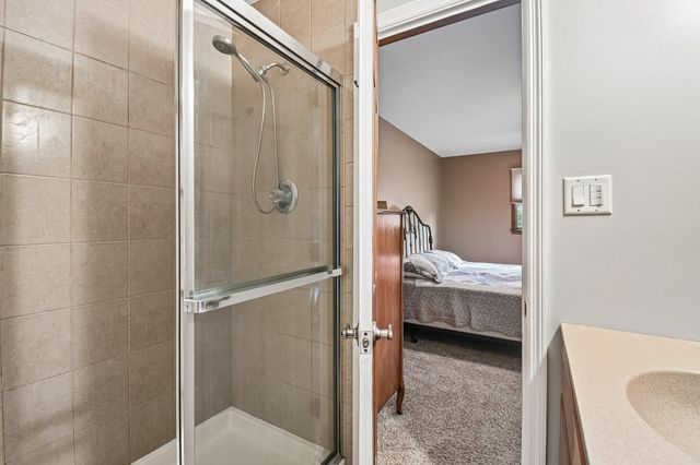 9618 Walnut Drive, Munster, IN 46321