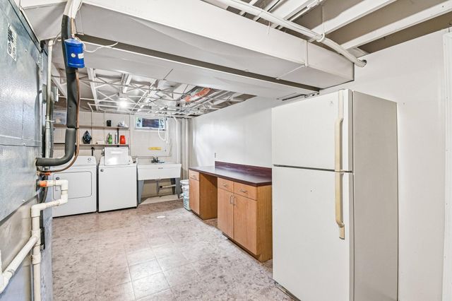 9618 Walnut Drive, Munster, IN 46321