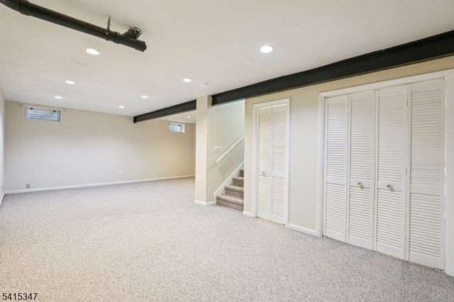 8616 Brittany Dr, Wayne Twp., NJ 07470